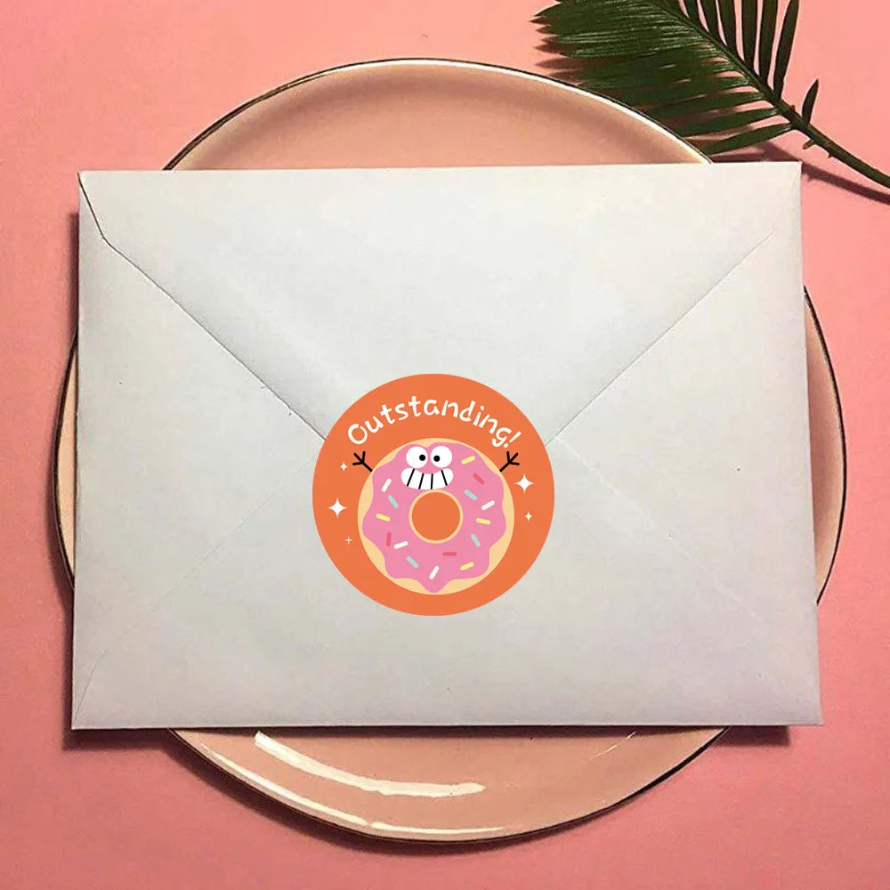 500pcs Cartoon Cute Animal Circular Sticker for Teacher Reward Student Stationery Sticker Kids Gift Sealing Decoration Sticker